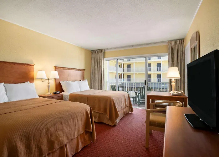 Hotel Howard Johnson By Wyndham Ocean Oceanfront