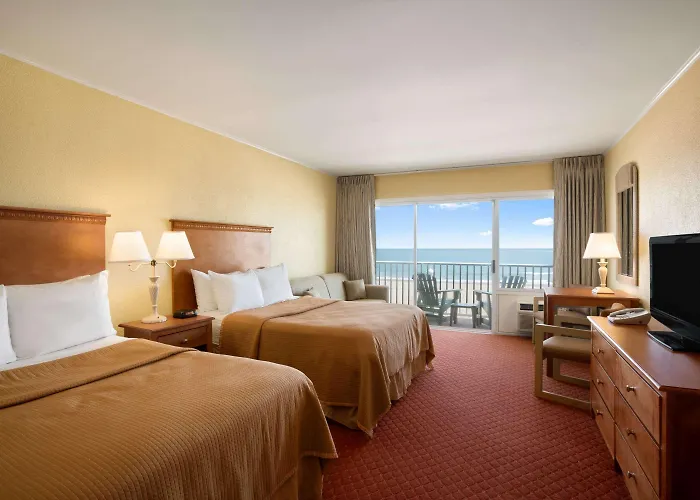 Howard Johnson By Wyndham Ocean Oceanfront Hotel