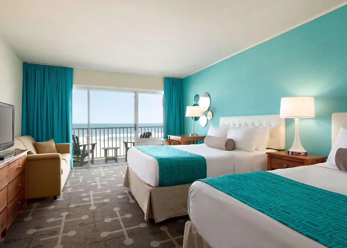 Hotel Howard Johnson By Wyndham Ocean Oceanfront