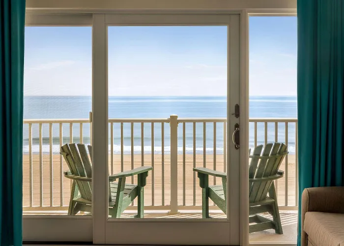 Howard Johnson By Wyndham Ocean Oceanfront Hotel