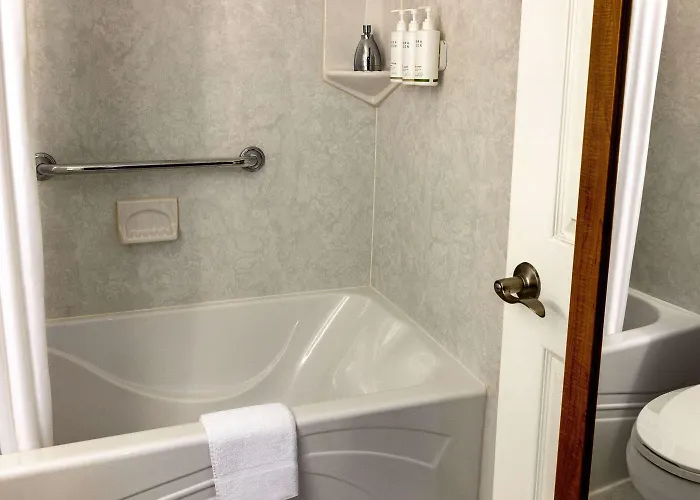 Hotel Howard Johnson By Wyndham Ocean Oceanfront Ocean Stadt
